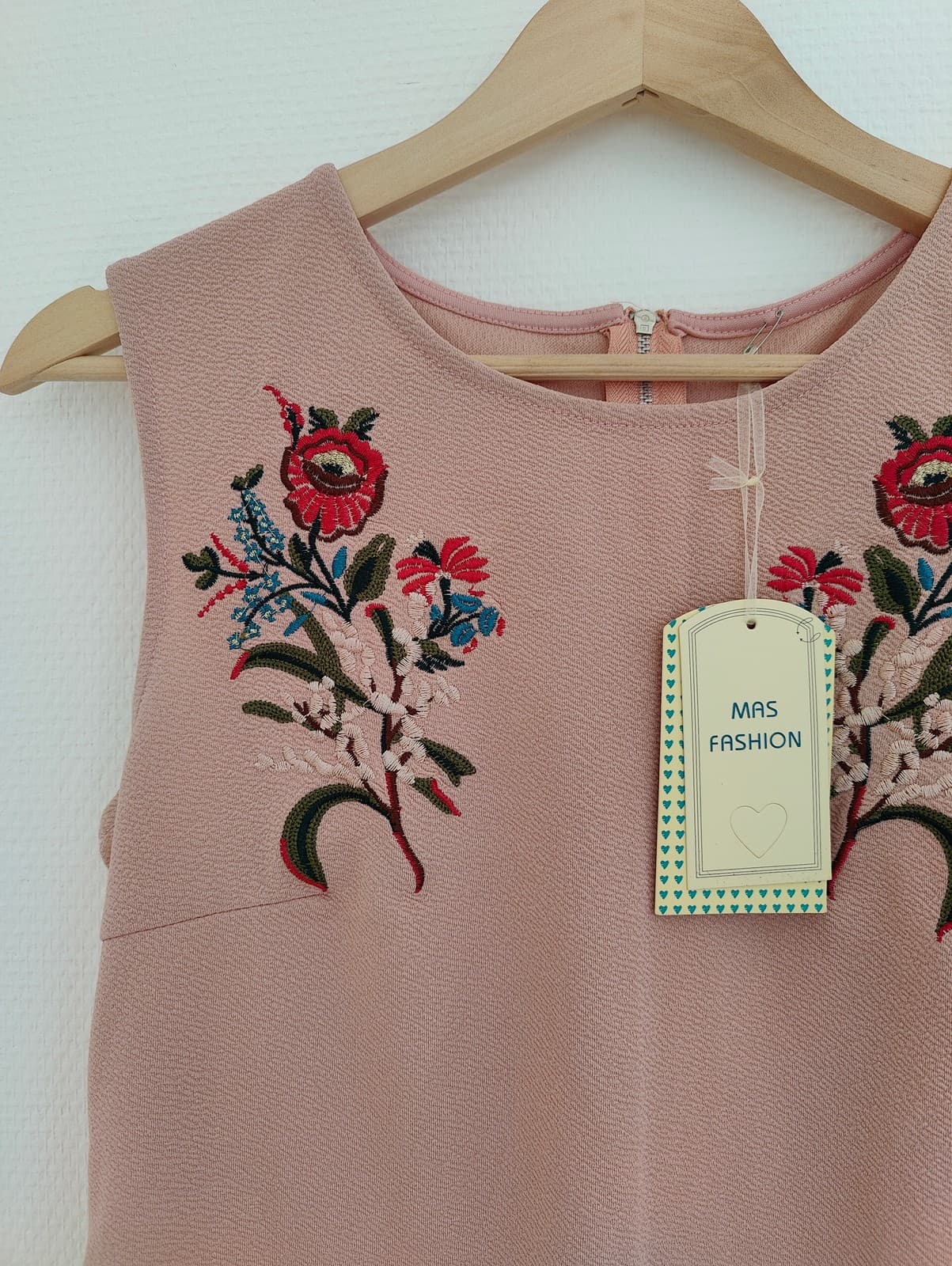 Robe à broderies florales MAS Fashion — Taille 42 — photo 4