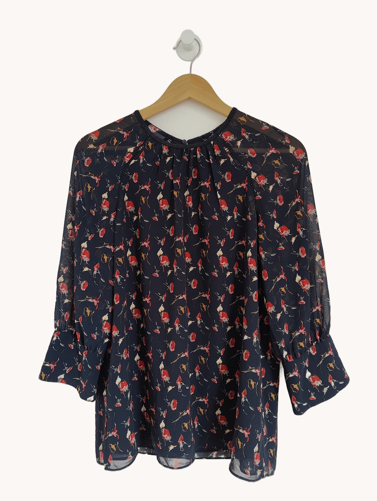 Blouse REISS bleu marine à imprimé floral – Taille M — photo 2