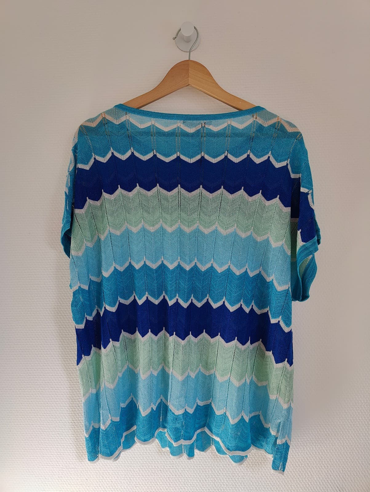 Top maille ajourée à rayures ondulées Bisou’s Project – Taille S/M  — photo 5