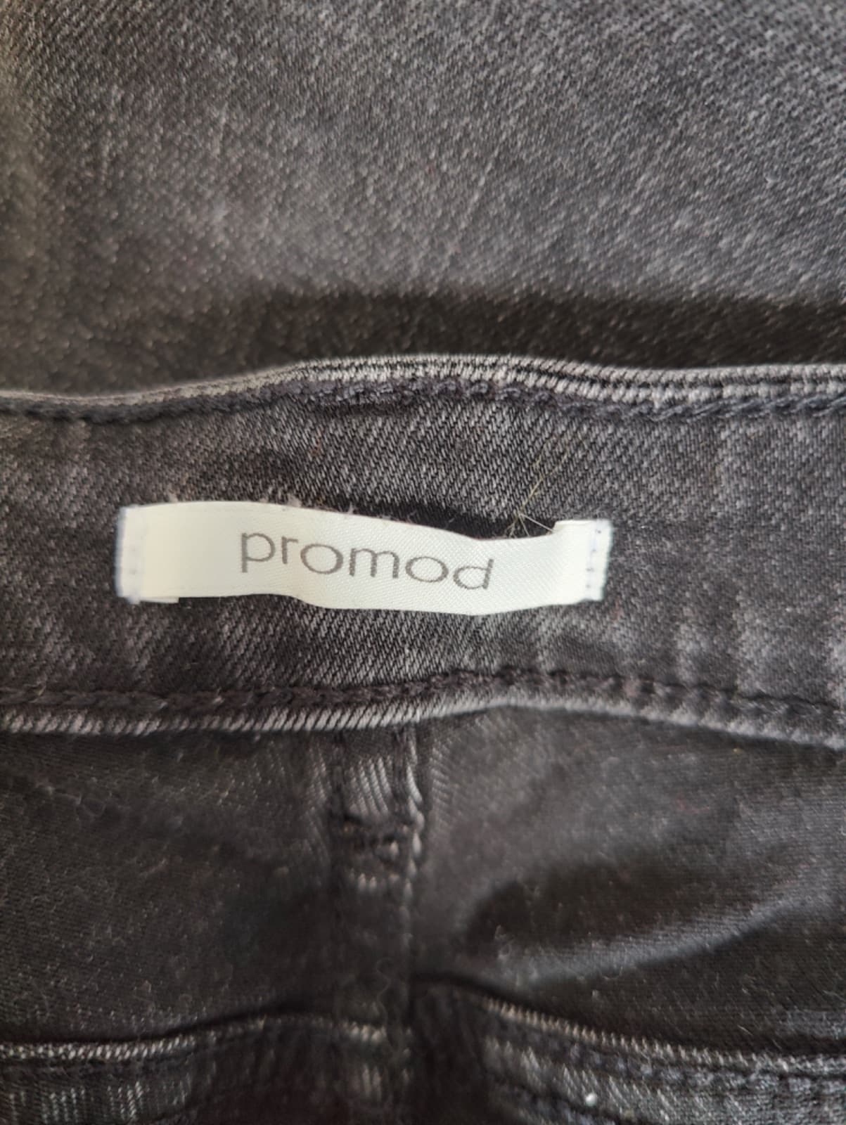 Jean noir délavé Promod – Taille 40 — photo 3