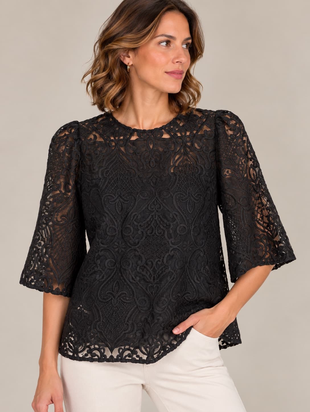 Blouse Sézane en dentelle noire – Taille 36